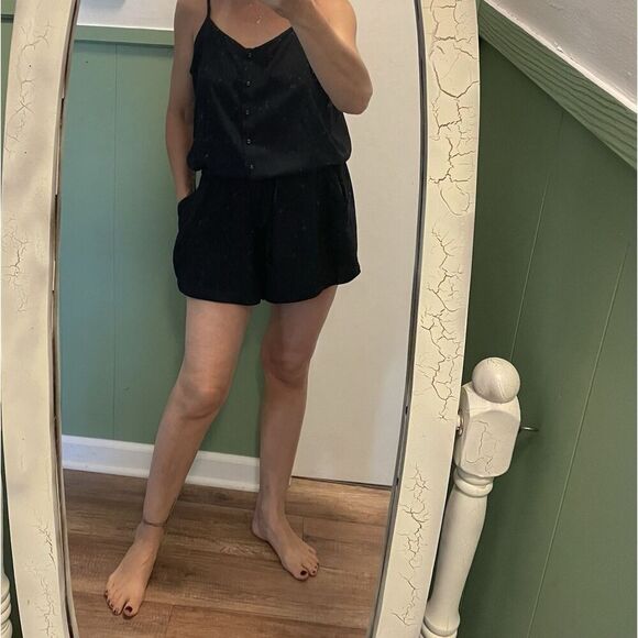 Mud Pie black romper size M button front drawstring waist pockets - Picture 7 of 7